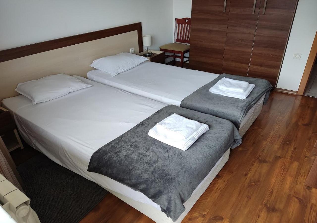 Family 2 Bed Apartment In 반스코 외부 사진
